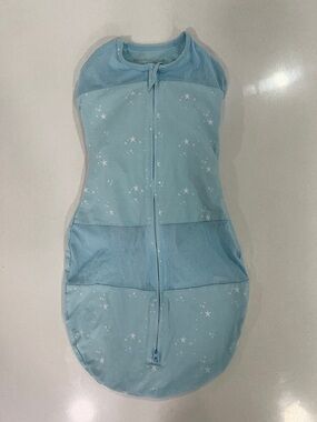 Snoo Happiest Baby Sleep Sack with Star Print in Light Blue - Size M (8-12lbs)